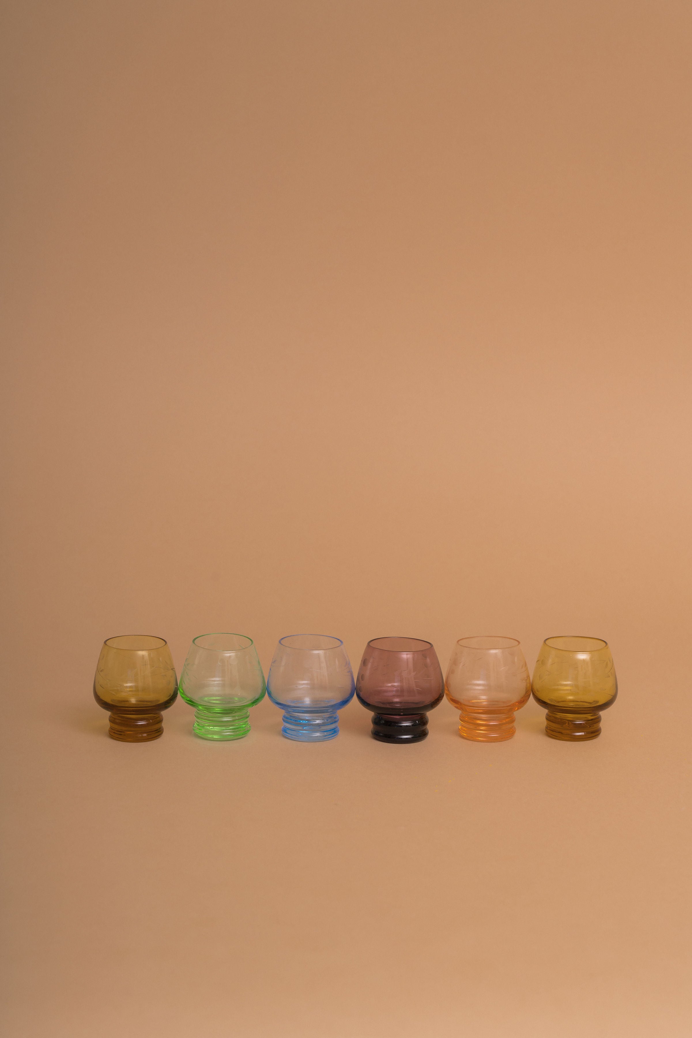 Hue Colored Shot Glass Set | Eufloria Market